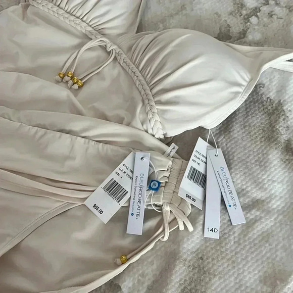 Bleu Rod Beattie Glam Stand Over-The-Shoulder D Tankini Swimsuit - Picture 10 of 14